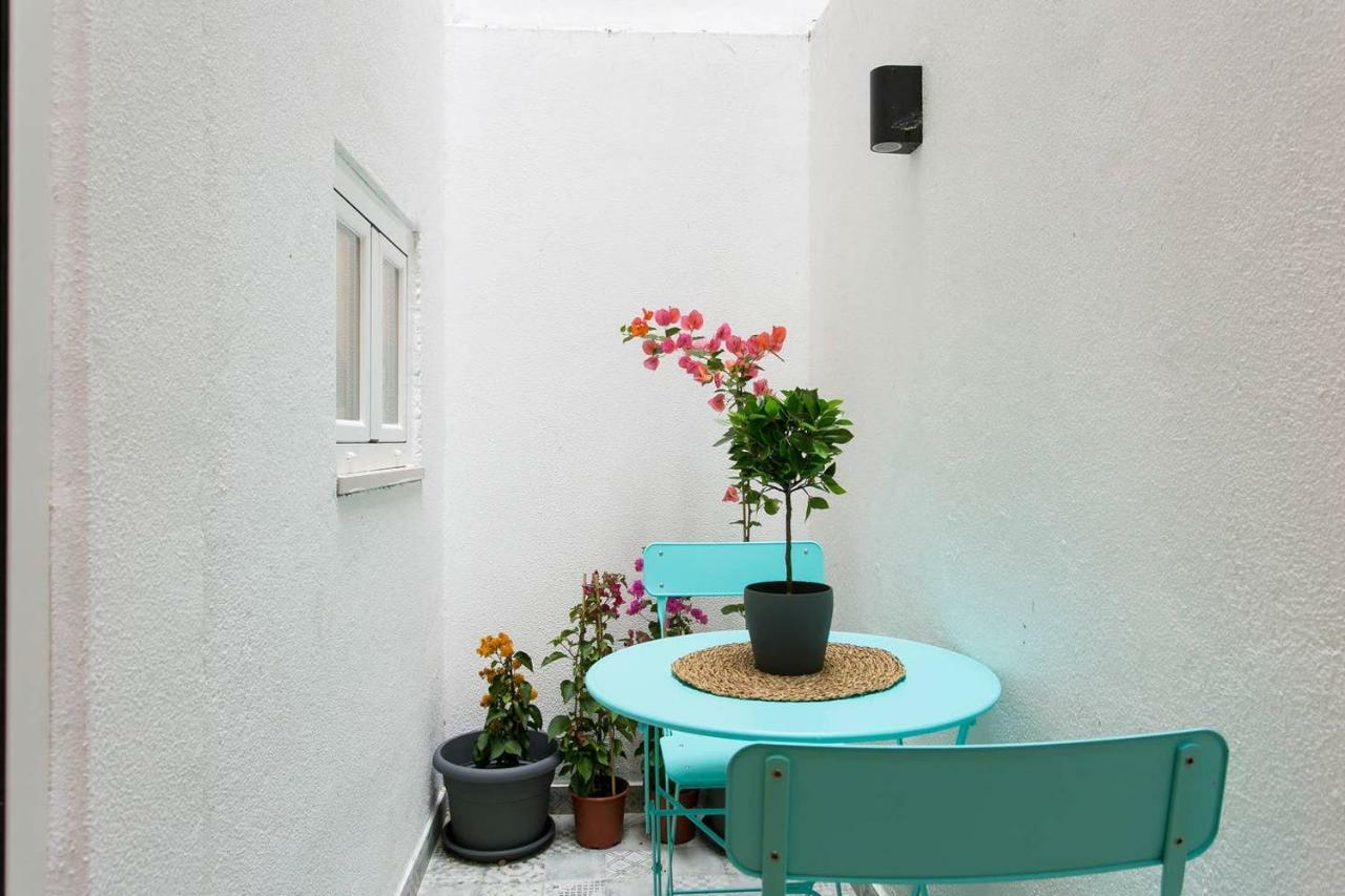 The Rose Of Bairro Alto Apartment Lisbon Luaran gambar